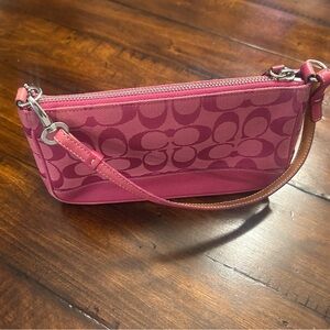 Coach Fuchsia Signature Bag - Y2K